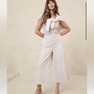 Banana Republic Factory Linen Blend Wide Leg Cropped Pull-On Pants in Flax Sz M